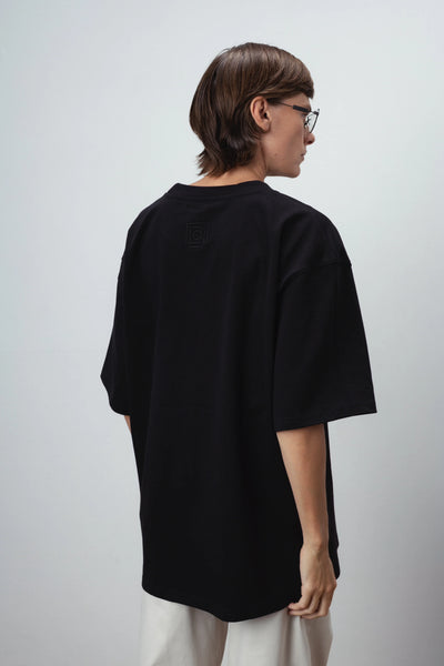 Basic black monogram marškinėliai