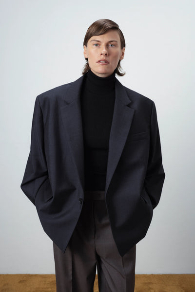 Oversized wrap black wool švarkas