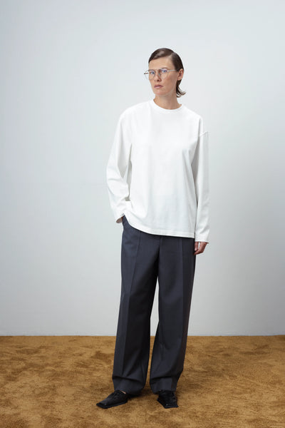 Basic long off-white palaidinė
