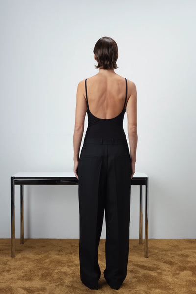 Pleated straight black kelnės