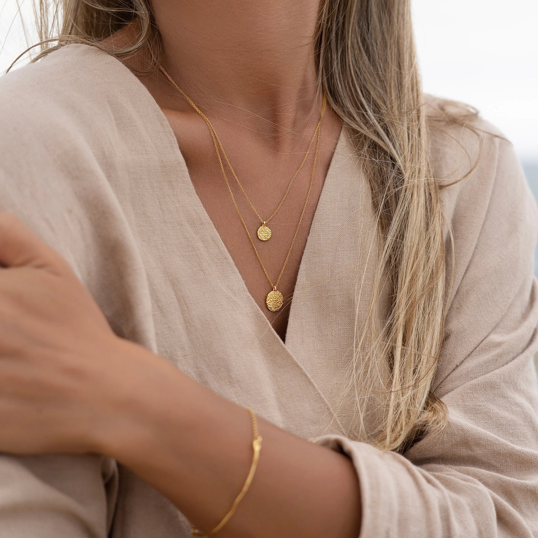 HANDCRAFTED 1.1 cm / 0.4 in 24K gold plated kaklo papuošalas