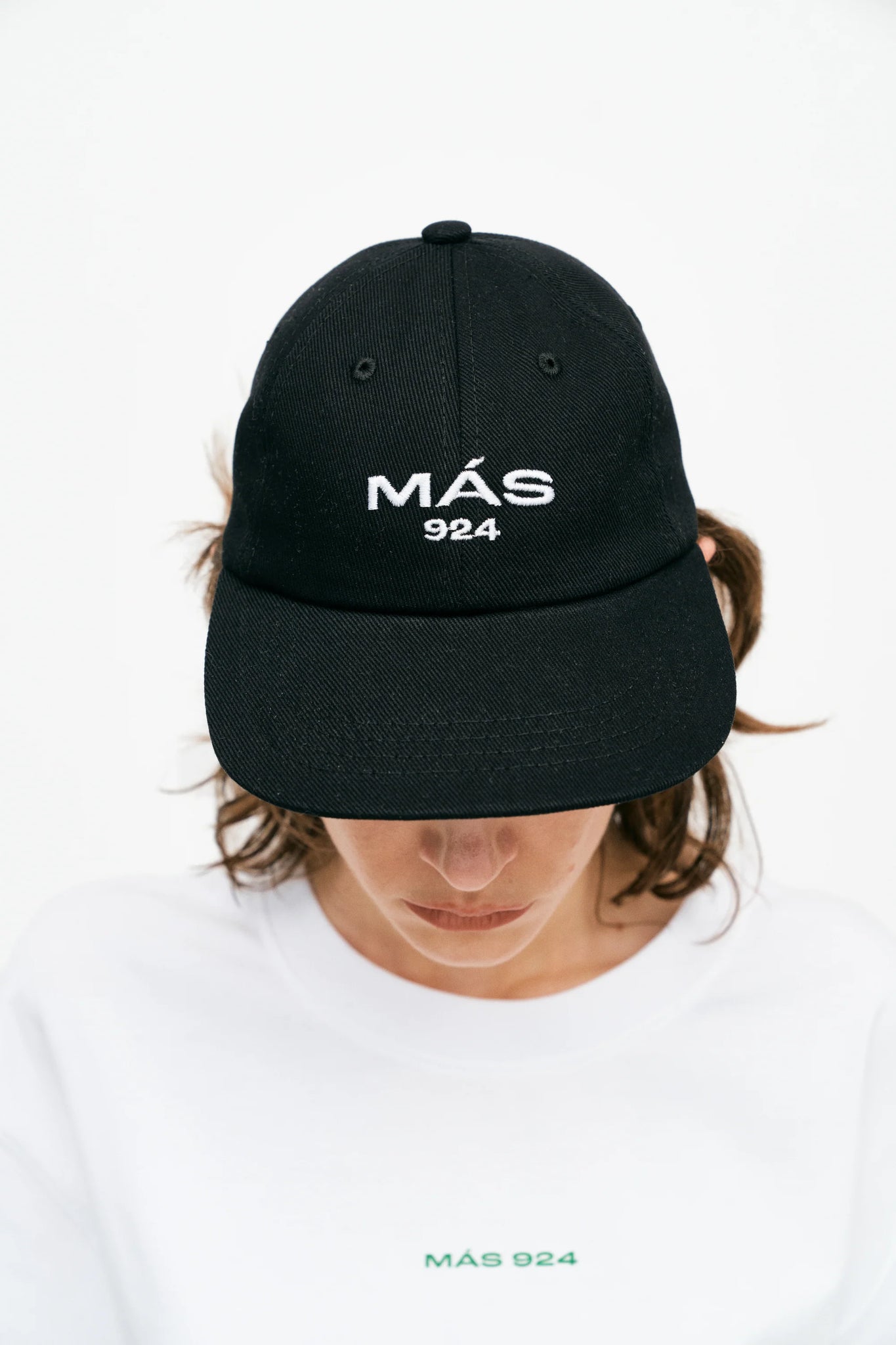 Unisex juoda kepurė