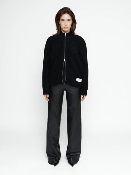 Juodas merino vilnos megztinis su užtrauktuku