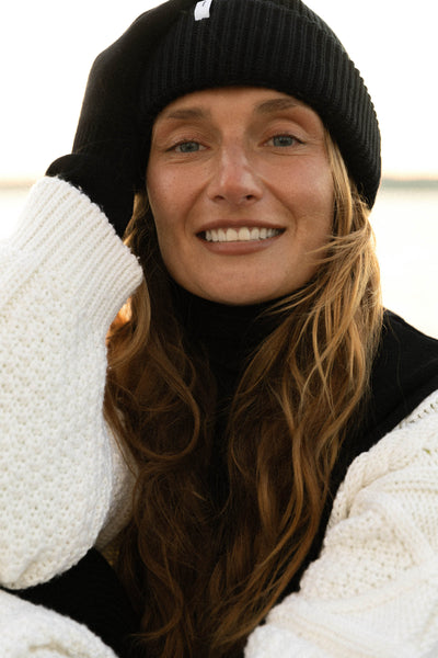 VIA 100% merino vilnos pirštinės juoda