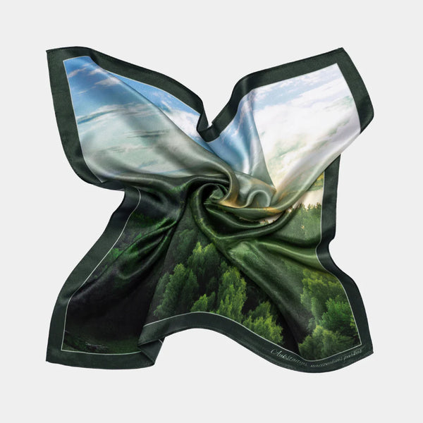 Šilkinė skarelė - Aukštaitijos nacionalinis parkas l 68 x 68 cm
