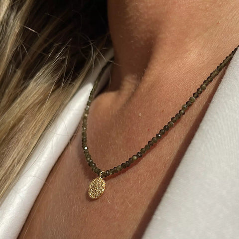 CAT EYE handcrafted pendant 24K gold plated kaklo papuošalas