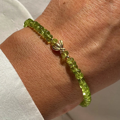 PERIDOT BEE 24K gold plated apyrankė