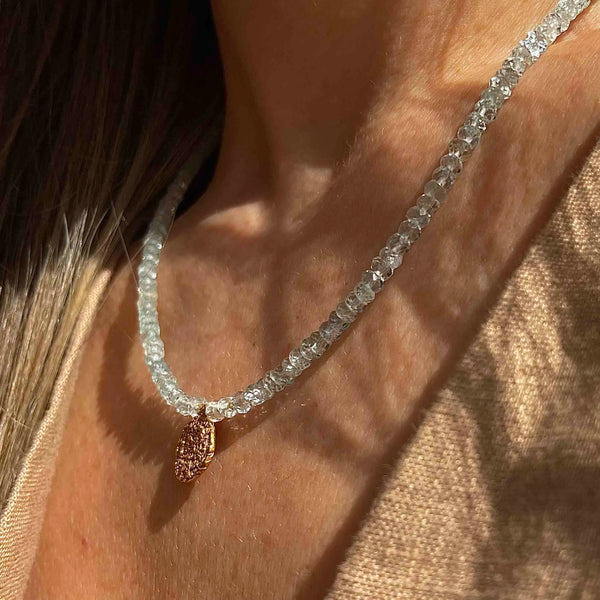 AQUAMARINE handcrafted pendant 24K gold plated kaklo papuošalas