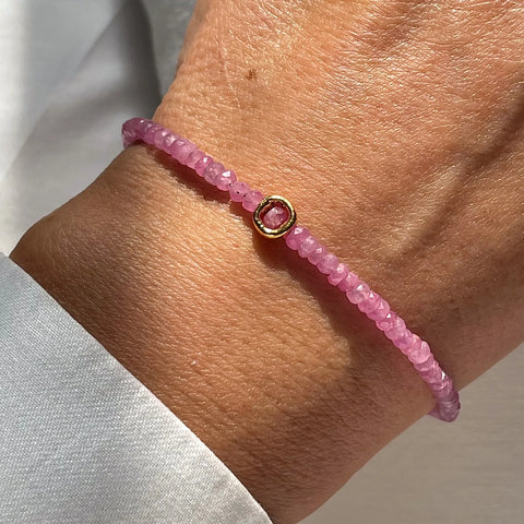 PINK SAPPHIRE 24K gold plated apyrankė