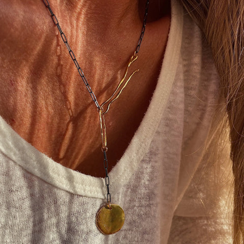 Hook 24K gold plated/oxidised silver kaklo papuošalas