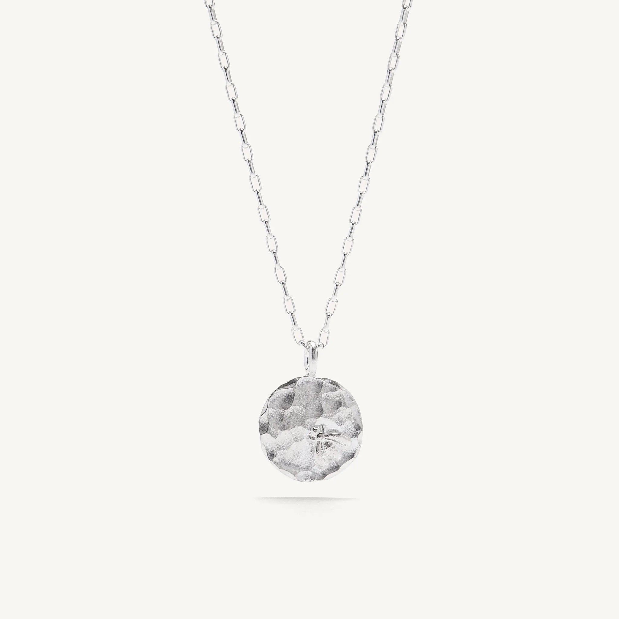 Lucky B e e small silver kaklo papuošalas