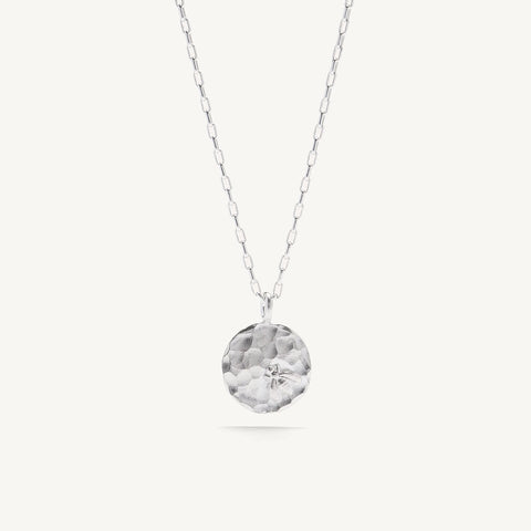 Lucky B e e small silver kaklo papuošalas