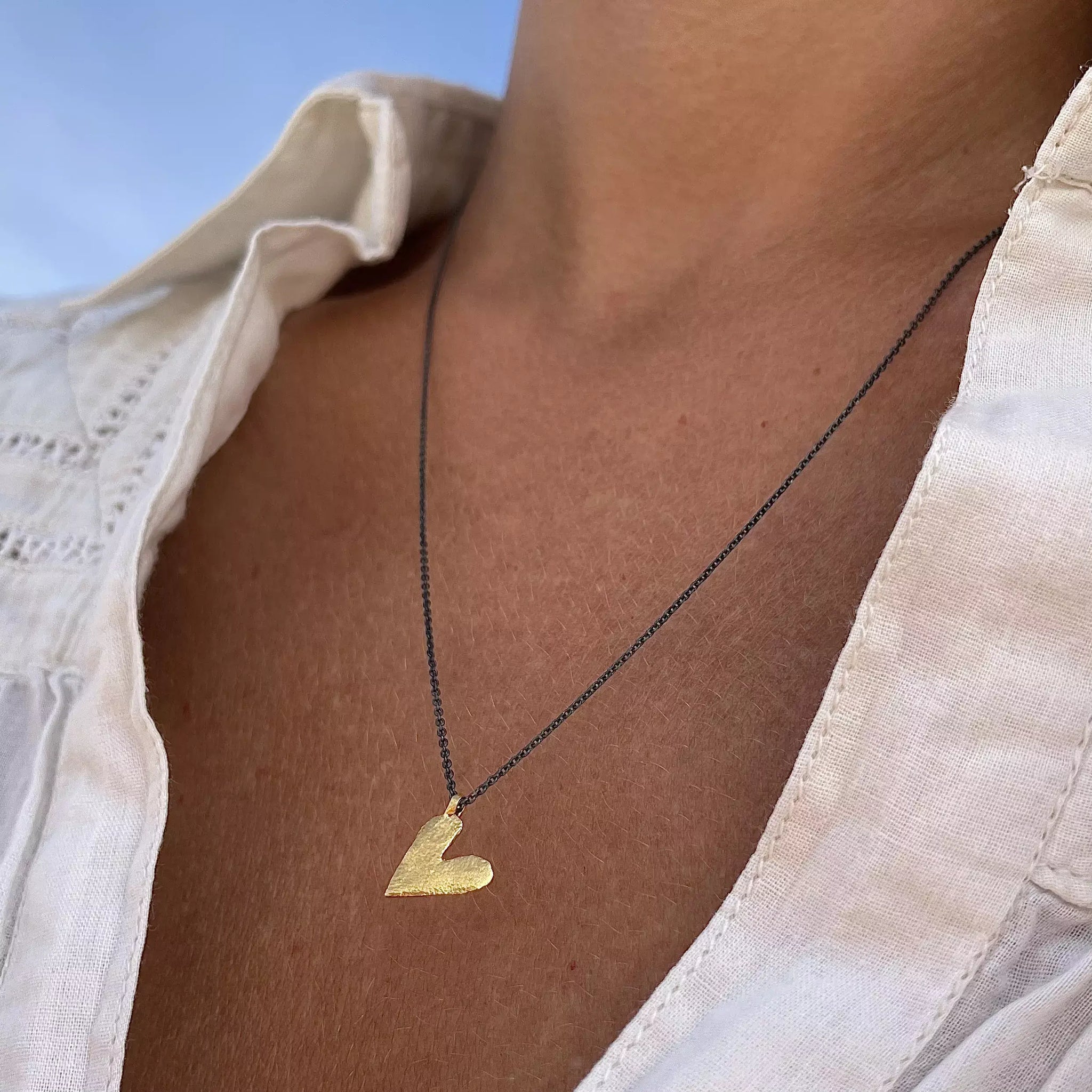 HEART 24K gold plated/oxidised silver kaklo papuošalas
