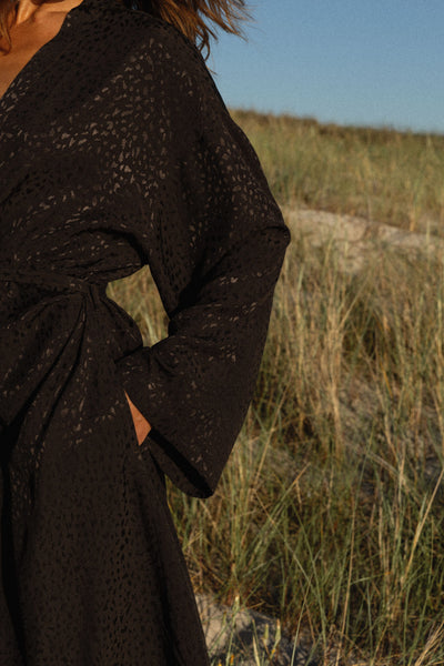SERENITY kimono | CHOCOLATE