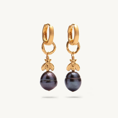 Lucky B e e dark pearl 24K gold plated auskarai