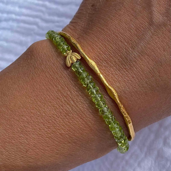 PERIDOT BEE 24K gold plated apyrankė