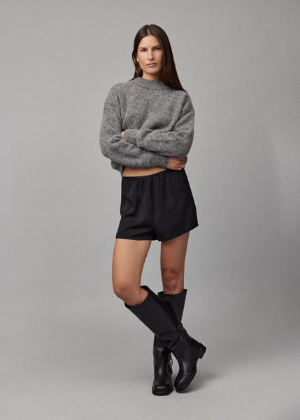 Šortai POLI - juoda