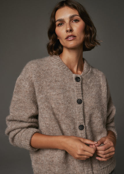 Megztinis NINA