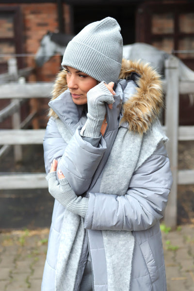 „Cosy vibes only“ merino vilnos riešinės
