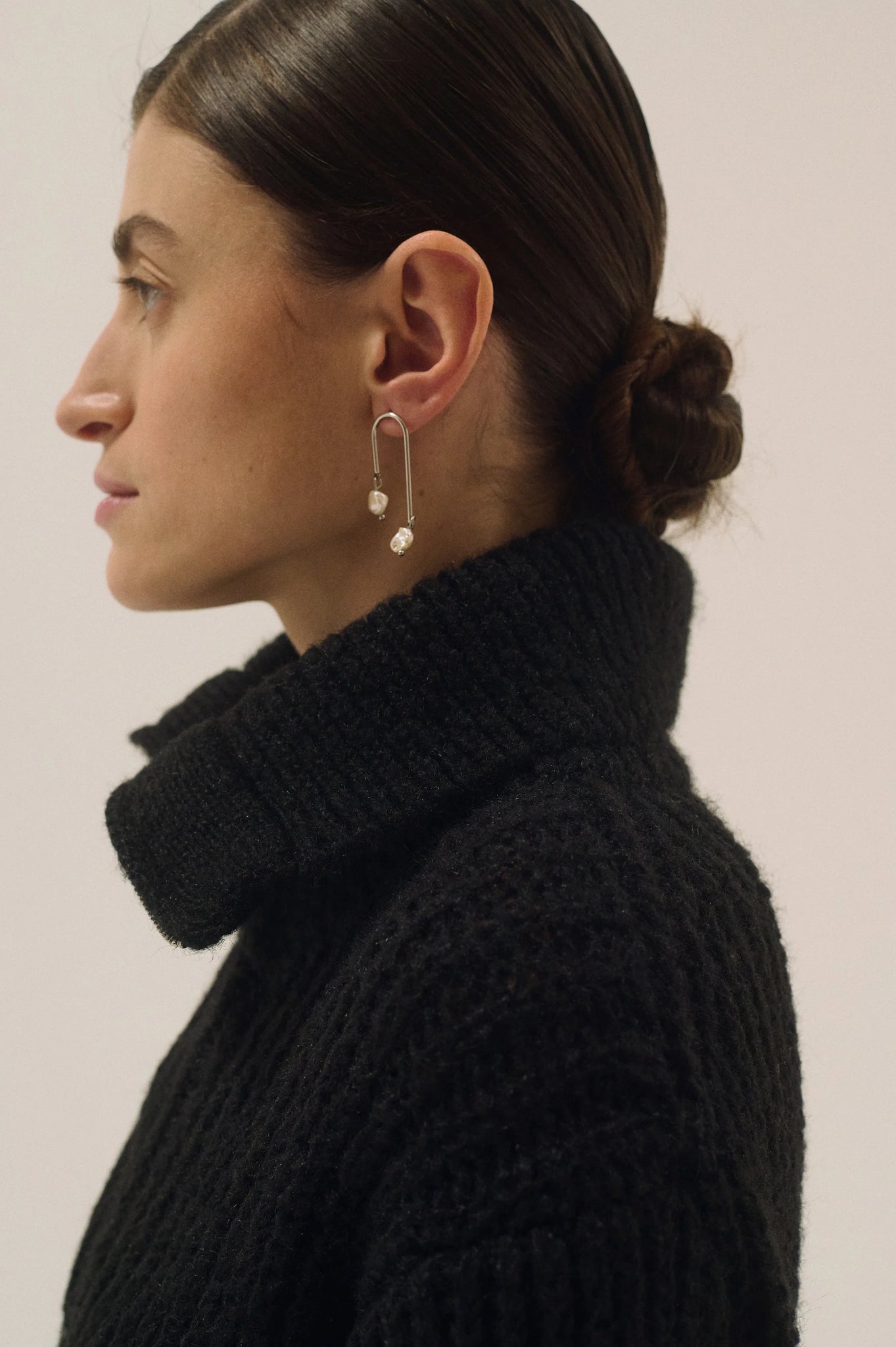 Kabantys perlų auskarai (auksas)