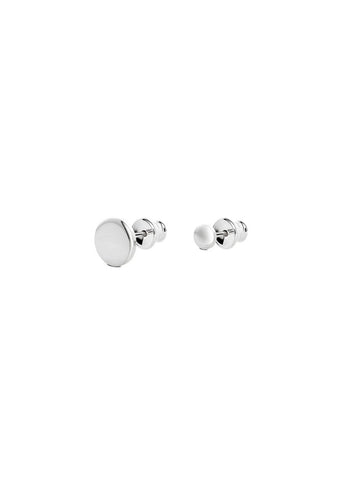 Different twins silver auskarai