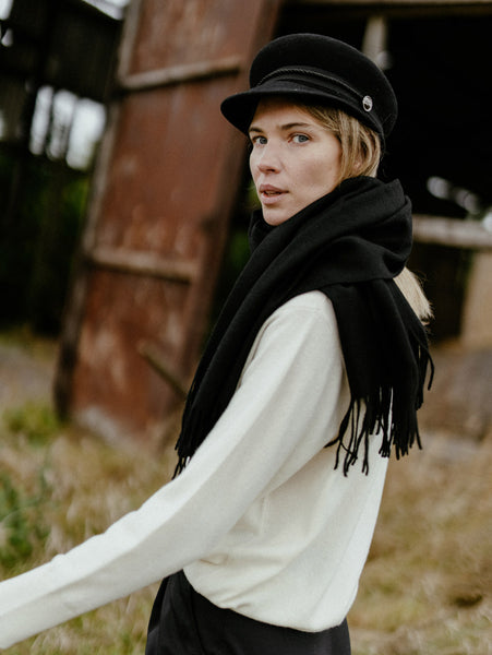 Black ėriuko vilnos šalis