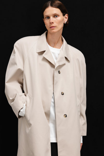 Minimal trench beige paltas