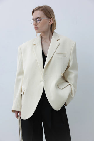 Sculptural wool off-white švarkas