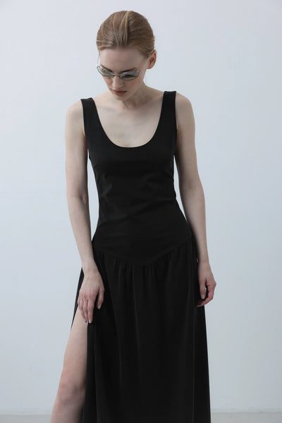 Backless draped suknelė