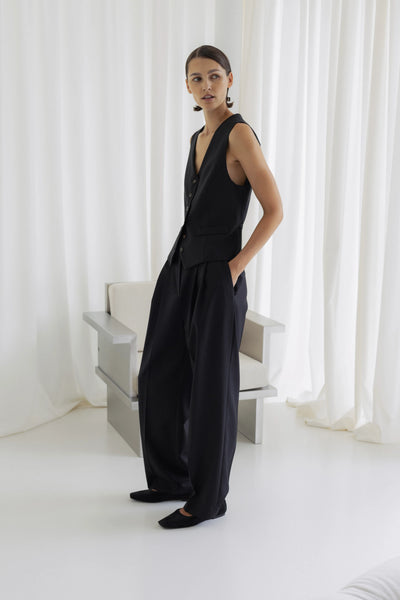 Pleated wide suit black kelnės