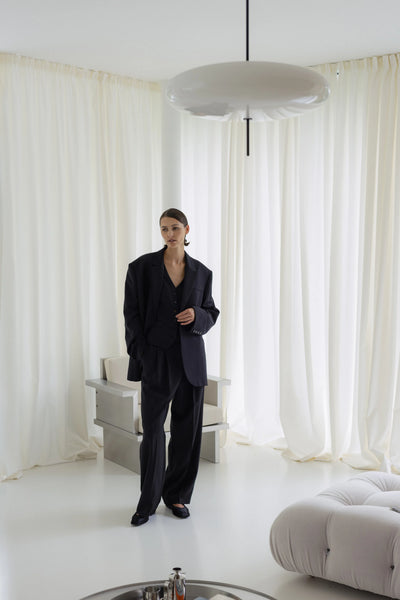 Pleated wide suit black kelnės
