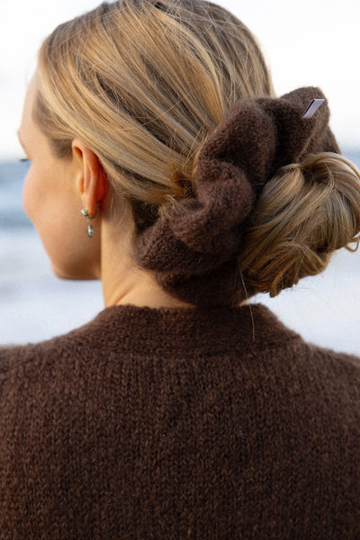 Melody moheros plaukų gumelė šokoladas