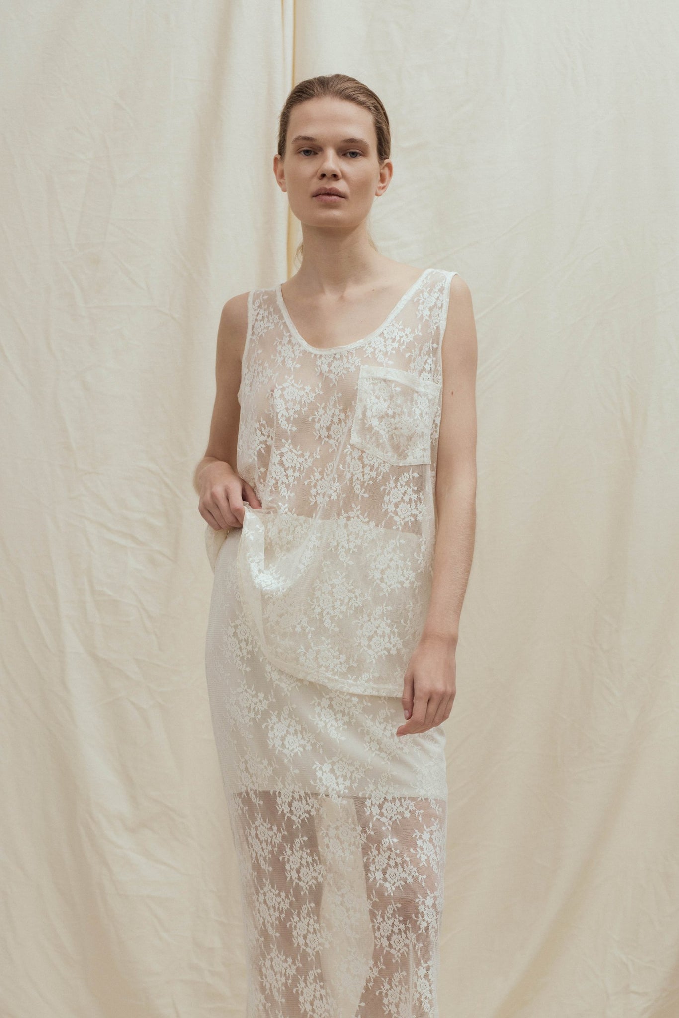 Graidy sleeveless lace palaidinė