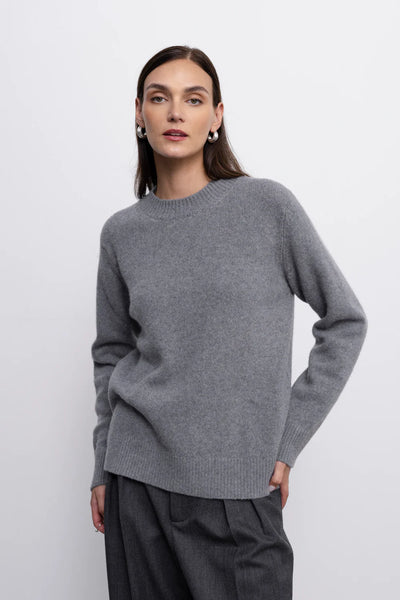 'LEA' pilkas megztinis
