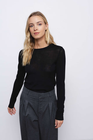 ‘LINA’ black palaidinė