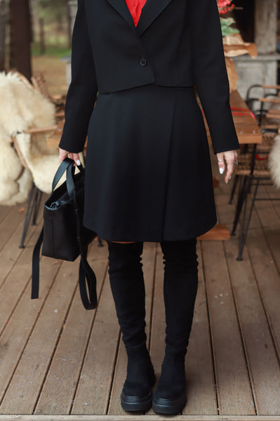 „Little lady“ sijonukas