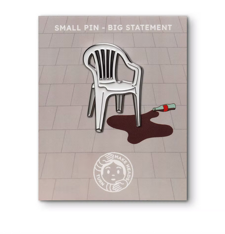 "PLASTIC CHAIR" ženkliukas