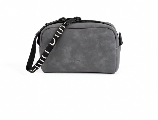 Camera rankinė, small / Flat strap 3