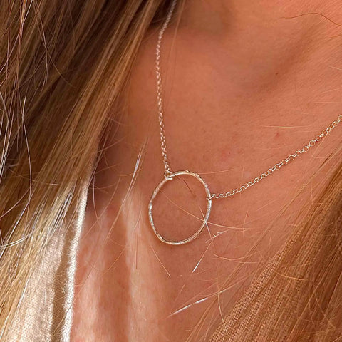 THIN FINGERPRINT CIRCLE silver kaklo papuošalas