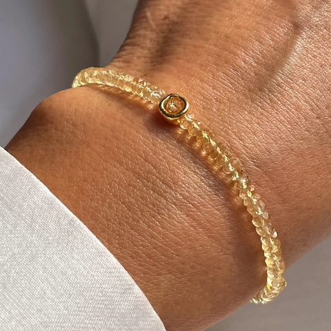 CITRINE CIRCLE 24K gold plated apyrankė