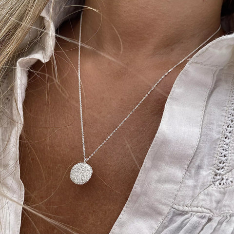 HANDCRAFTED 1.1 cm / 0.4 in silver  kaklo papuošalas