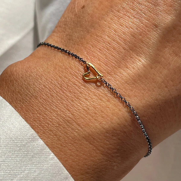 MINIATURE HEART 24K gold plated/oxidised silver apyrankė