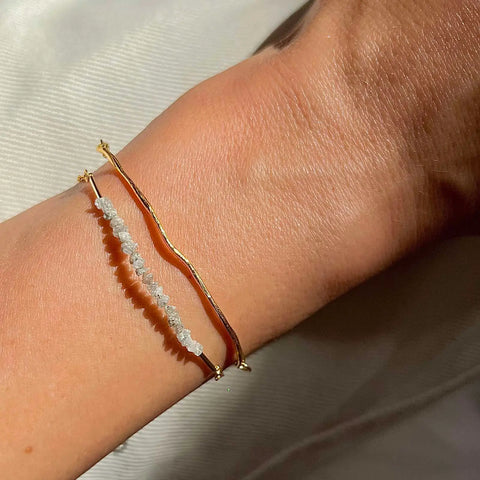 LIGHT GREY RAW DIAMOND 24K gold plated apyrankė