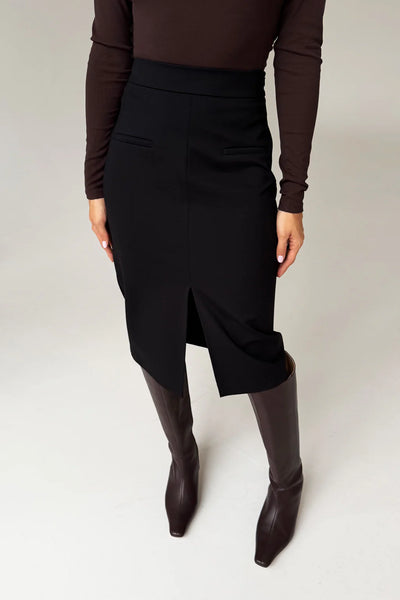 Juodas sijonas Bruno