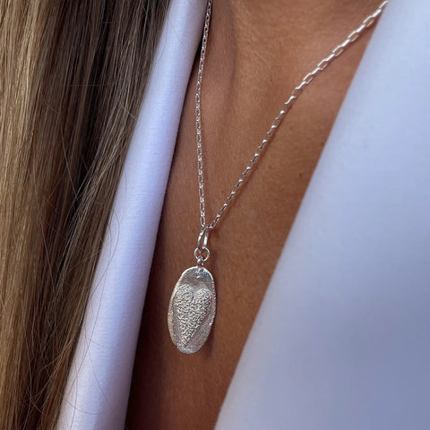 HEART oval silver kaklo papuošalas