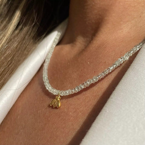 AQUAMARINE BEE 24K gold plated kaklo papuošalas