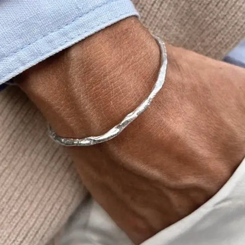 ROUGH CUFF apyrankė