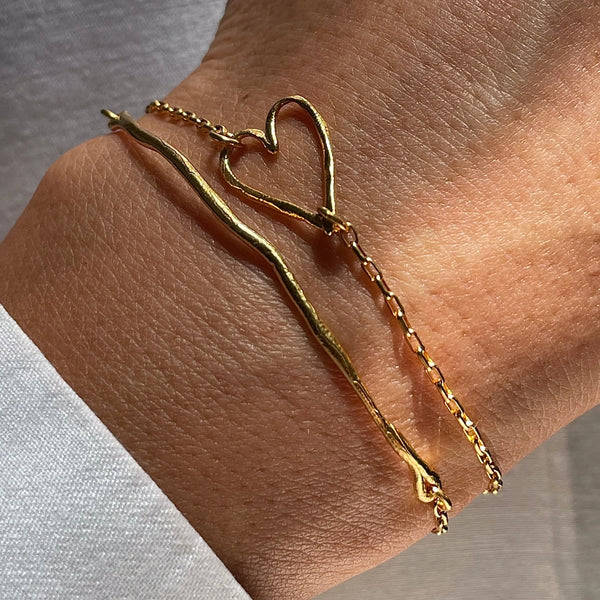 Product image 2 Product image 3 ROUGH HEART THIN 24K gold plated apyrankė