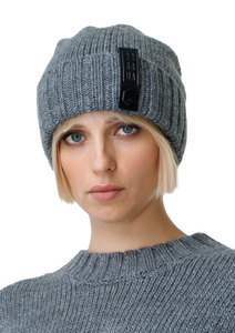 Wool kepurė
