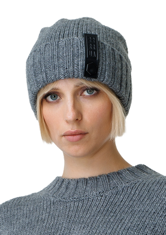 Wool kepurė